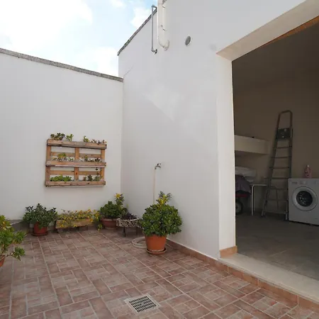Casa Leo Apartment *